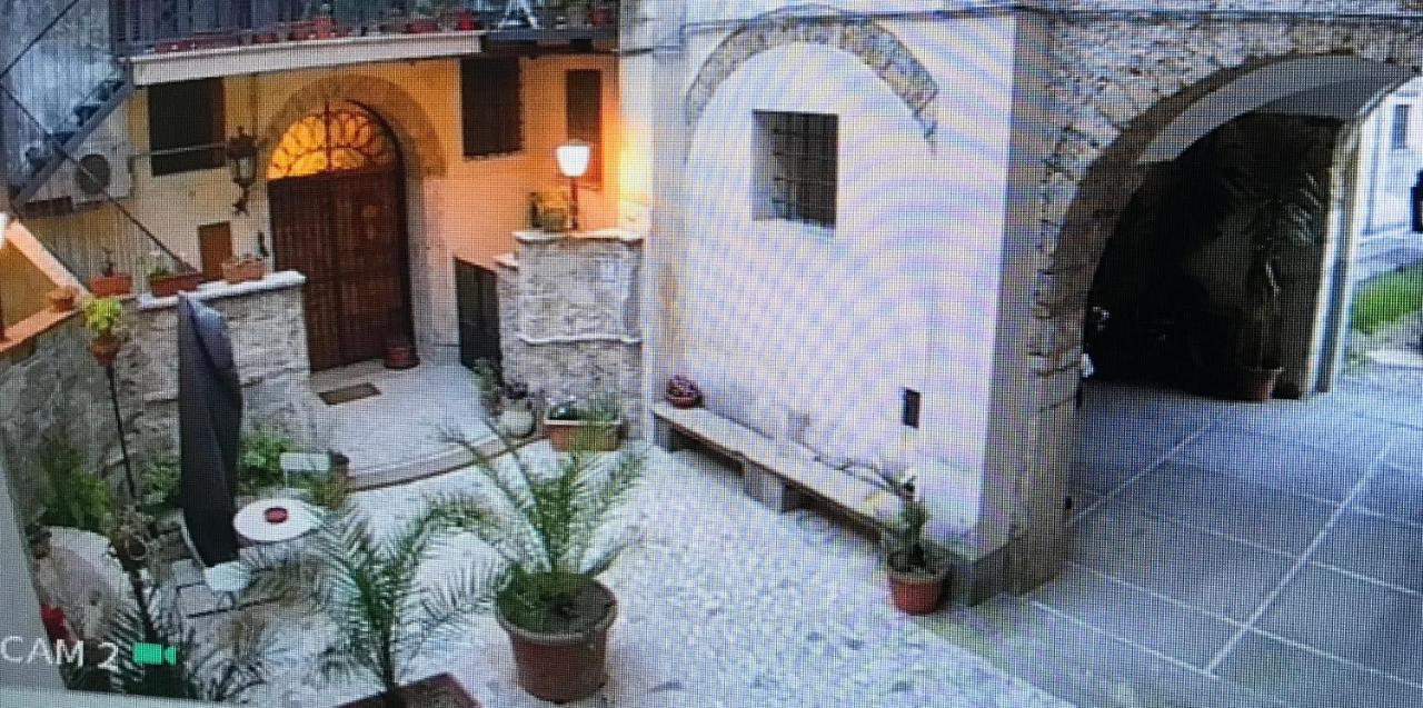 Le Prigioni Del Palazzo B&B Sora Exterior foto