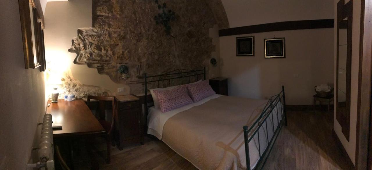 Le Prigioni Del Palazzo B&B Sora Exterior foto