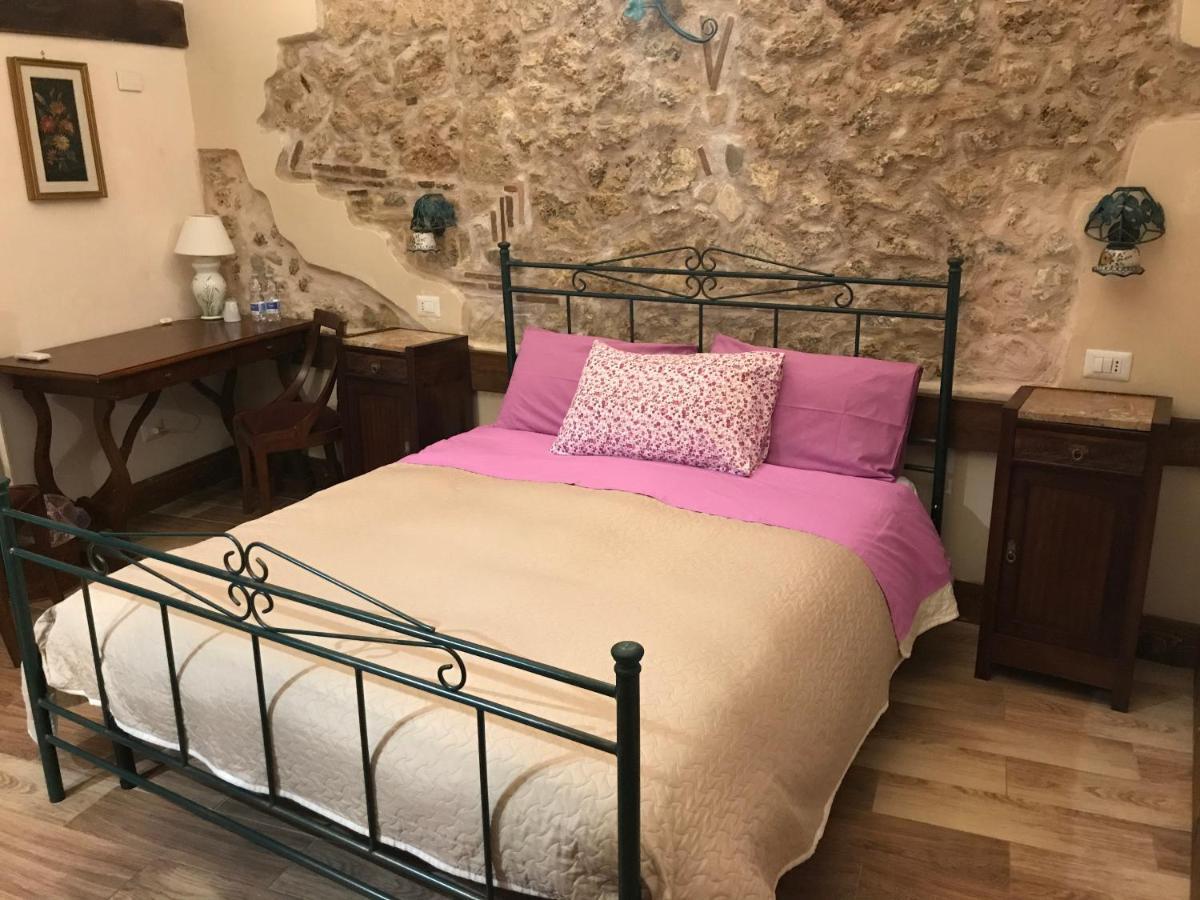 Le Prigioni Del Palazzo B&B Sora Exterior foto