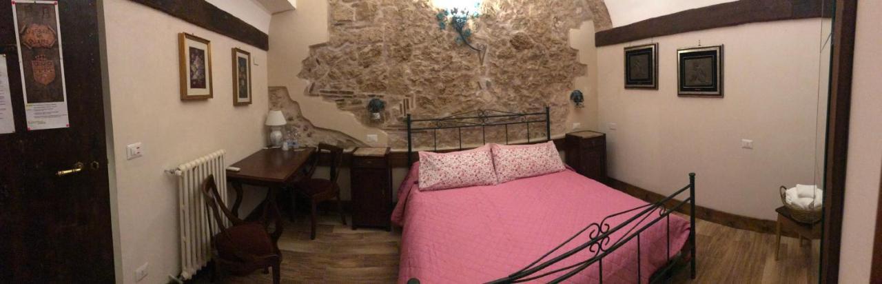 Le Prigioni Del Palazzo B&B Sora Exterior foto